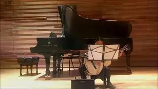 DAN ZELLAN GUITAR: Performance & Instruction - Emily Lee's first guitar recital, and she's great!