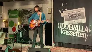 9/5 Johnny Delaware (US) - Folkets Hus