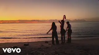 Greeicy - Espejo (Official Video)