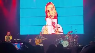 Barenaked Ladies - Pinich Me - with the Toad The Wet Sproket on the In Flight Tour 9/25/2024