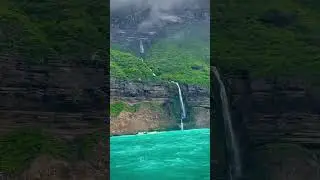 Top 10 places to visit in Oman 🇴🇲