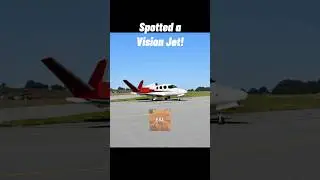 What photos should we take next? 💬🛩️ #plane #planephotography #planes #planespotting #visionjet