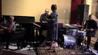 Just Squeeze Me (Duke Ellington, Lee Gaines)
