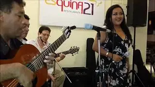 Silvia Del Río - Vals: Risas y Lagrimas