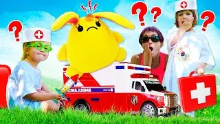 Lucky needs help! Toy stroller & Pretend play feeding Lucky. Kid-friendly videos for kids.