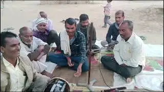 बाहर से आए भैया जी ने सुनाया सुन्दर सा भजन लालमन बाबा जी के मन्दिर पर # lalu new vlog channel #