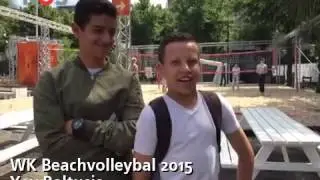 Yev Baltusis als NOS Reporter bij het WK Beachvolleybal 2015