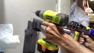 How to keep from getting dust everywhere when your drilling a hole