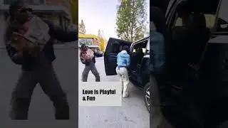 Cardi B & Offset rob fast food restaurant #shorts #cardib #offset #forcentertainment