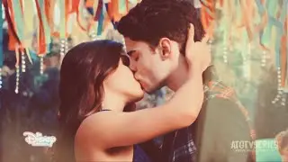 Bia Y Manuel - Amor Inevitable