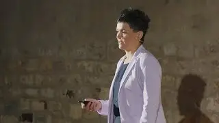 Nebojte se vystoupit z komfortní zóny a objevit sami sebe | Lenka Žlebková | TEDxPragueWomen