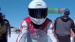 Salar de Uyuni - Ralph Hudson, Piloto de Moto de Alta Velocidad