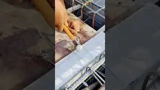 cool techniques for tying wire in building construction #shorts