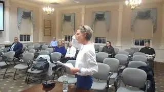 Harding Kemmerer Library Director Alison Maxwell