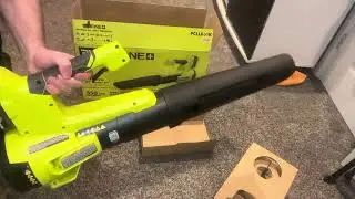 Ryobi 350 CFM 18V Blower kit with battery