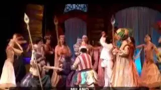 Musical, debutto a Milano per la favola Aladin.flv