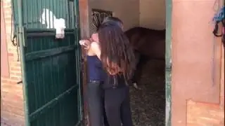 FIZ UMA SURPRESA PARA A MINHA MELHOR AMIGA!