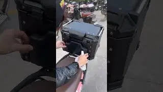 This tail box fits most motorcycles with a tail rack