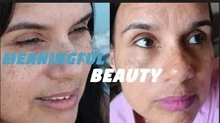 Does Cindy Crawford's Meanigful Beauty Really Work?