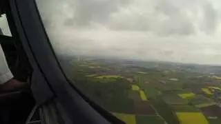 A340-300 Landing in Z&uuml;rich LSZH Runway14