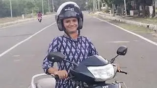 स्कूटी सीख के बानी दोनों mam आत्मनिर्भर  📱9818979163 रोहिणी दिल्ली