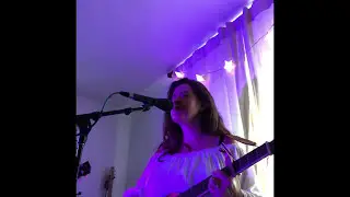 Mariana Tirsa & Runaway Horse