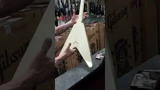 959 Gibson Flying V Reissue in TV White &ndash; Ultra Rare!