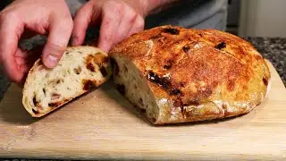 Sundried Tomato and Pickled Red Onion Sourdough Bread