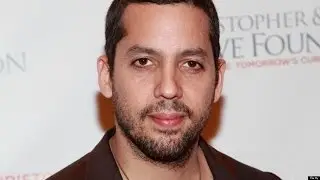 David Blaine Performs Amazing Card Trick