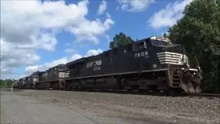 NS Grain 54K Lead By 4 NS Units Including SD70M #2660 In Rootstown Ohio August 2017