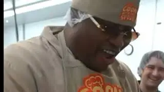 E40 MAKING POWER MOVES WITH GOON WITH THE SPOON