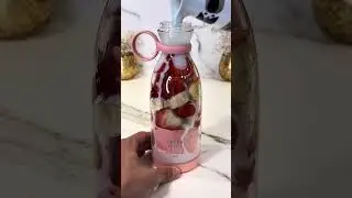 This Mini Juice Blender Is Powerful 😲