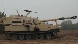 Tense! US M109A7 Paladin Howitzers Conduct Live Fire in Latvia | NATO Exercise