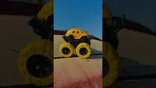 Remote control mini crawler toy car unboxing and ramp racing. #remotecontrol #shorts #rctoycar