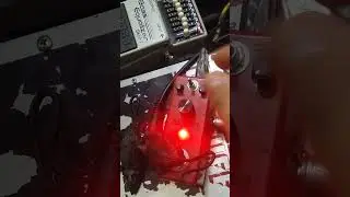 Rowin Holy War ALL MODES Minimum Chainsaw GAIN at Squier Strat - Heavy Metal Guitar Pedal Demo