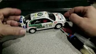 engrase y lubricación de un coche de slot Scalextric