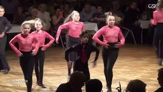 Schautanzgala 2023 1.Showeinlage