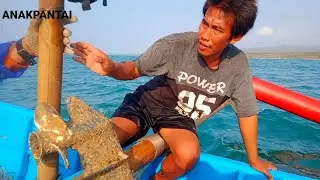 REZEKI NOMPLOK 👍 MESIN TEMPEL TERSANGKUT JARING NELAYAN 🌊 LAUT BANTEN