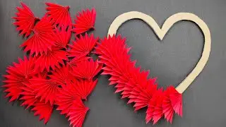 Beautiful Heart Wall Hanging Ideas/Earbuds Using For Wall Decoration/DIY Wallmate/Home Decoration ||