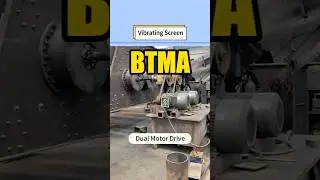 The dual motors drive the vibrating screen, with high amplitude and clean screening.