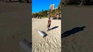 Beachcomber&rsquo;s Treasure: Sifting Sand for Hidden Gems!