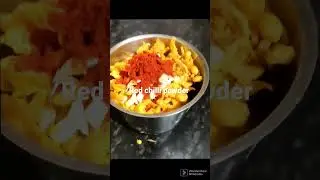 Dry red chutney for Vada pav🌶️#ytshort&hearts;️