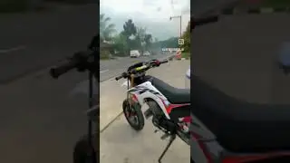 crf white extreme Supermoto #crfsupermoto #crf150l #crfmodifikasi #shortvideo #shorts
