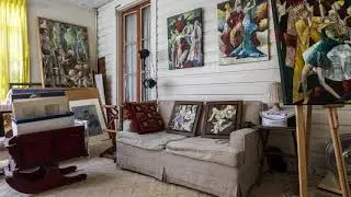 Beaconsfield art house