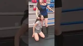 #womenfighting #womenwrestling #womenfighting
