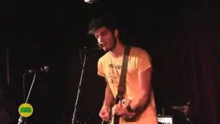 Dave Vertesi - Caroline! A Ghost! (Live)