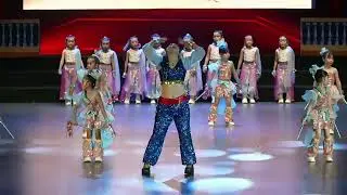 Genie dan Aladdin melamar Jasmin ke Agraba