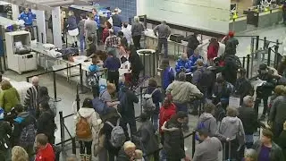 Sen. Amy Klobuchar Addresses Airport Security Delays