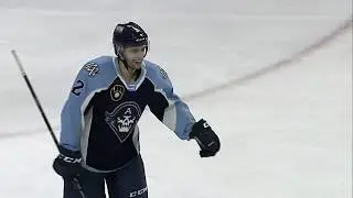 Pendenza Scores a Shorty