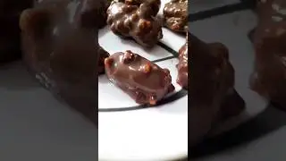 Make Mini Bounty Bars at home